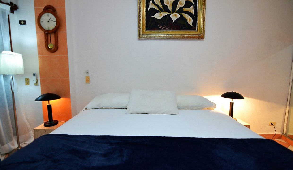 Condo Villa Santa Barbara 5 - 1 BD 1BA AMAPAS ALMAR RESORT LOS MUERTOS BEACH LONG TERM RENTAL PUERTO VALLARTA (3)