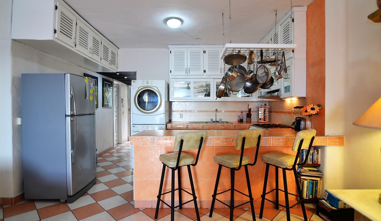 Condo Villa Santa Barbara 5 - 1 BD 1BA AMAPAS ALMAR RESORT LOS MUERTOS BEACH LONG TERM RENTAL PUERTO VALLARTA (9)