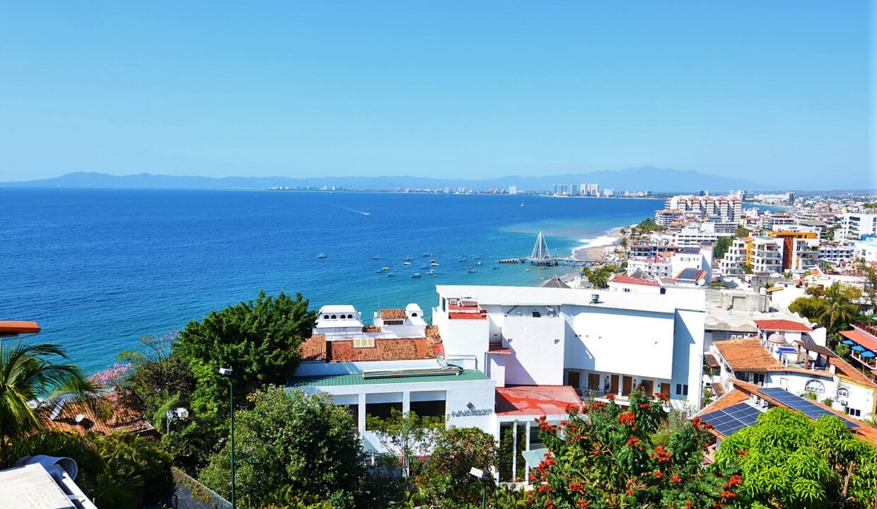 PH Casita Guillermo 1BD 1BA Amapas Vacation Condo For Rent Puerto Vallarta Romantic Zone 2022 (13)