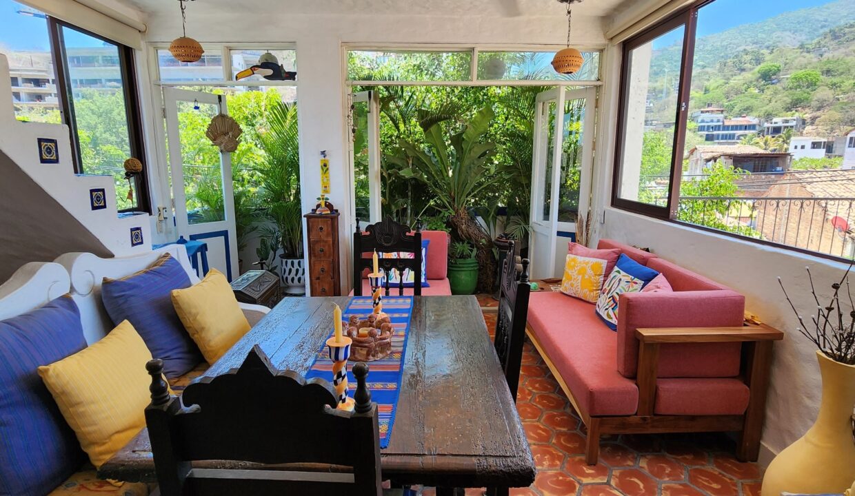 Casa Carrie - Romantic Zone House for Rent Olt Town Furnished Rooftop Vallarta Dream Rentals (23)