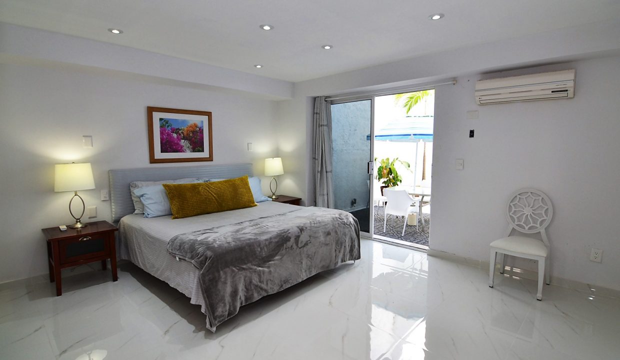 Condo Alborada 1 - Amapas Romantic Zone Puerto Vallarta Condo For Rent Vallarta Dream Rentals (15).1