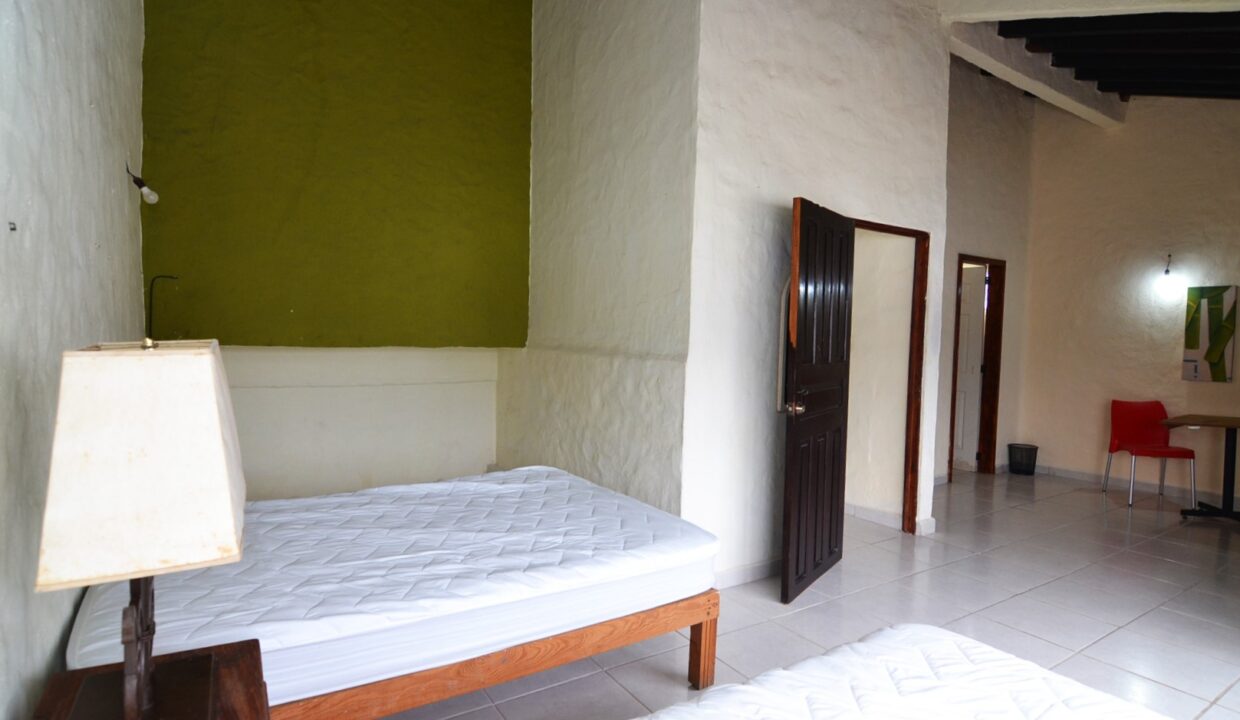 PH Condo Los Mangos Robalo - 3BD 3BA Furnished Apartment For Rent Long Term Versalles (16)