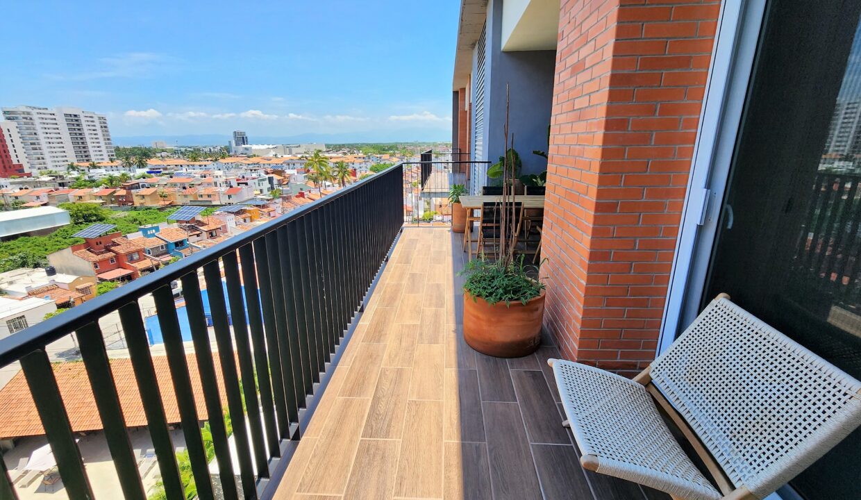 Condo Distrito Coral PH A602 - 2BD 2BA (41)