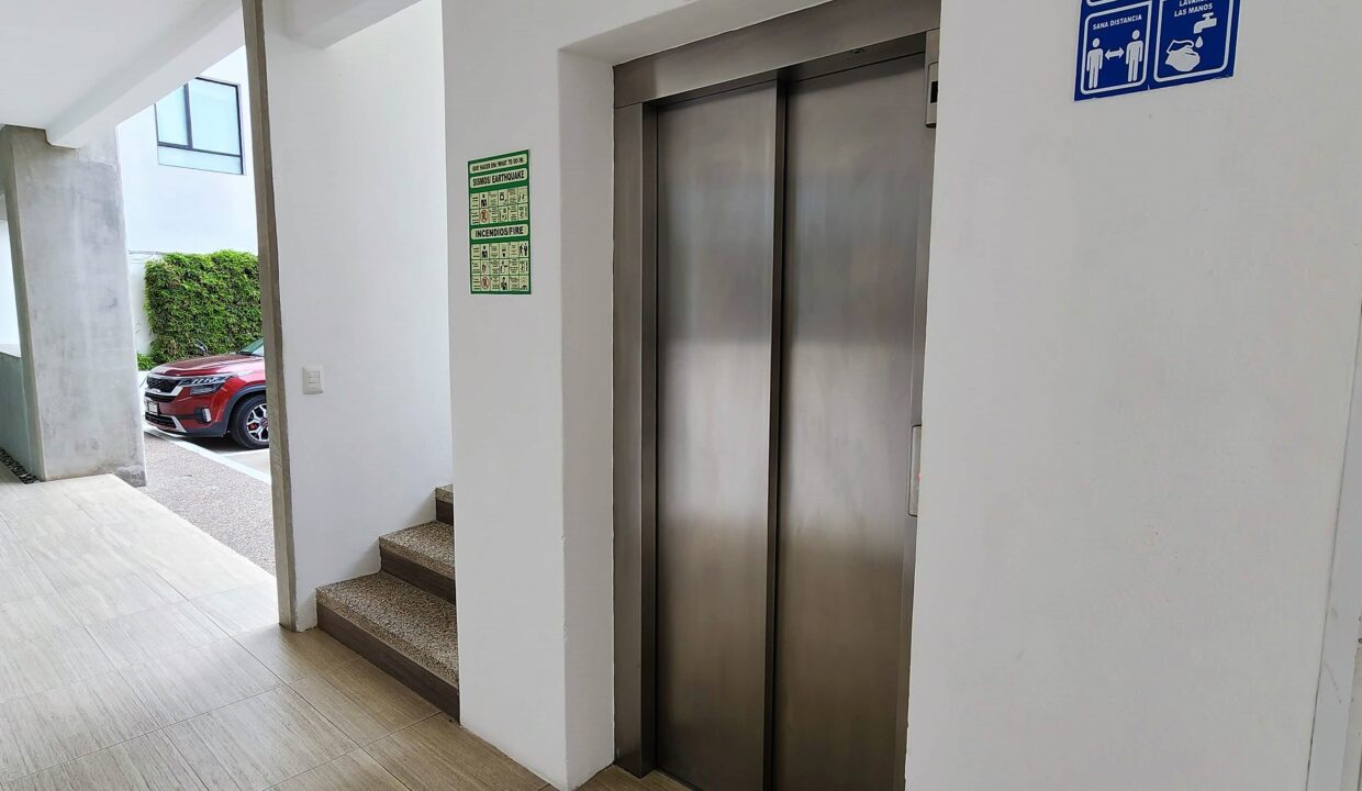 Condo Loft Roma 504 - Fully Furnished Versalles Puerto Vallarta Dream Rentals (5)