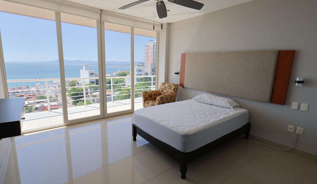 Condo Rich Coast 8 - 5 de Diciembre Vallarta Dream Rentals Long Term Furnished (17)