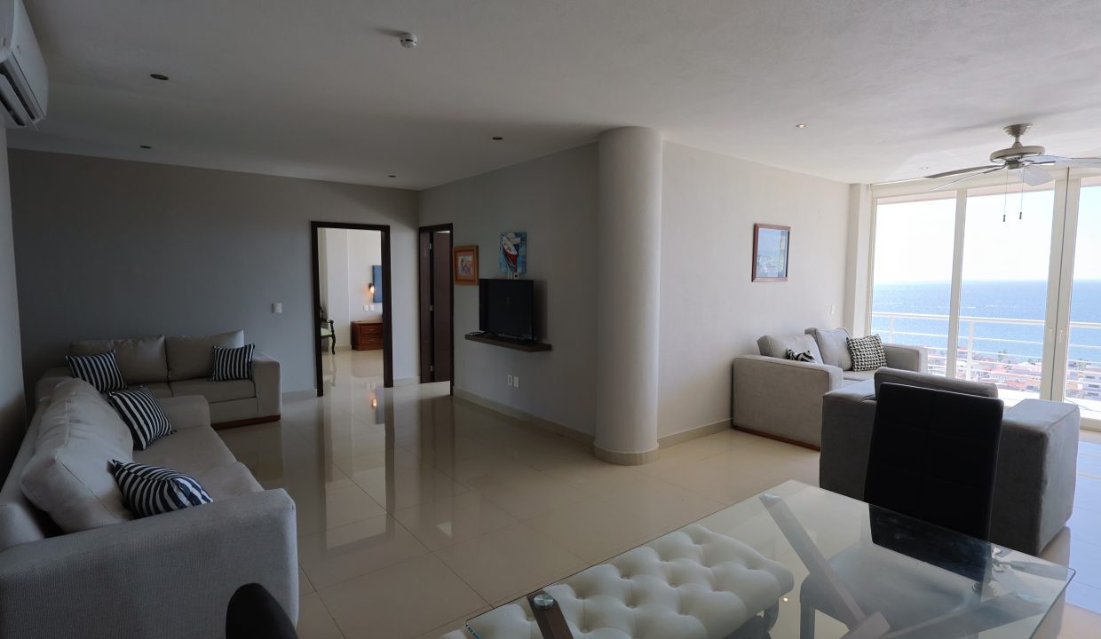 Condo Rich Coast 8 - 5 de Diciembre Vallarta Dream Rentals Long Term Furnished (9)