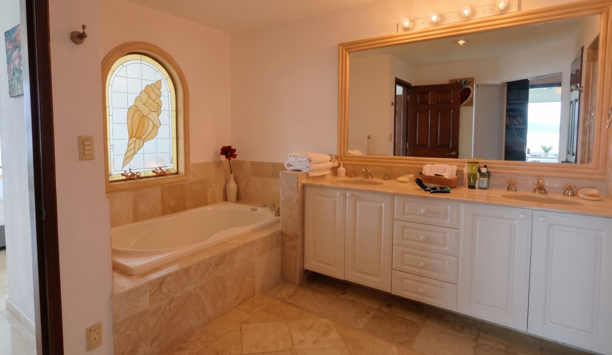 Caracoles Marina Vallarta 705 - Vallarta Dream Rentals (13)